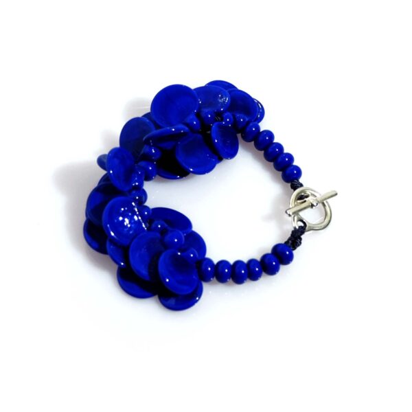 Bracciale LEI blu lapis Olimpia Aveta Design gioielli contemporanei in vetro di Murano