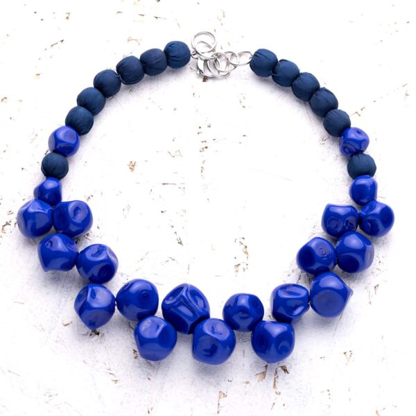 Collana in vetro soffiato RUGIADA blu lapis